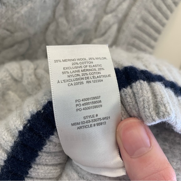 aritzia/sunday best cropped sweater vest - Picture 4 of 7